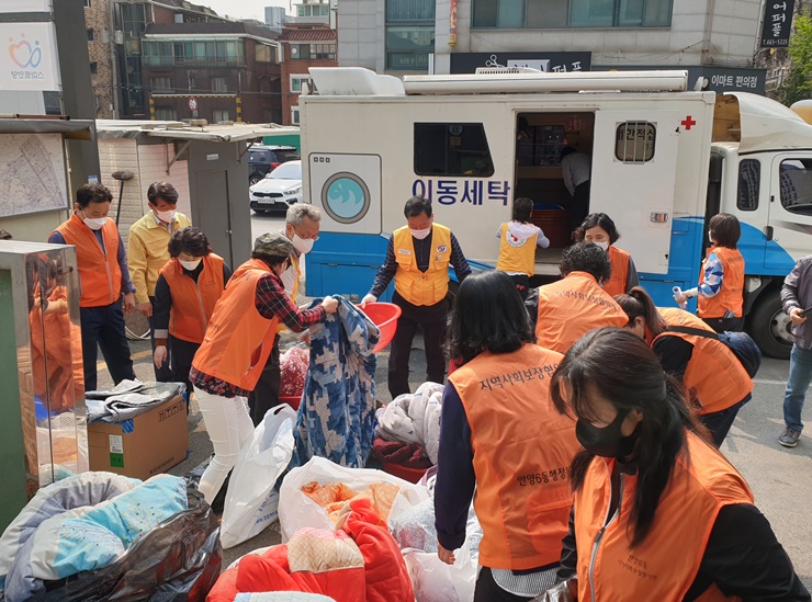 안양6동 지역사회보장협의체, 특화사업 추진「사랑의 빨래서비스」 이미지