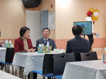 2025.12.05. 대한노인회 안양시 만안구지회 부설 노인대학 일일찻집 이미지