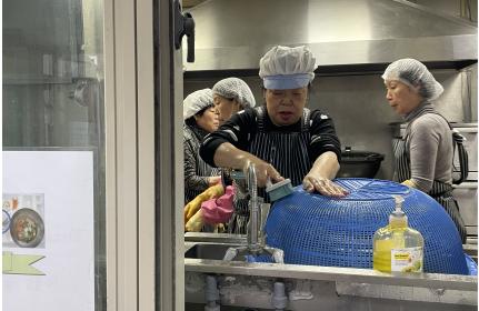 주민자치위원회 배식봉사 이미지