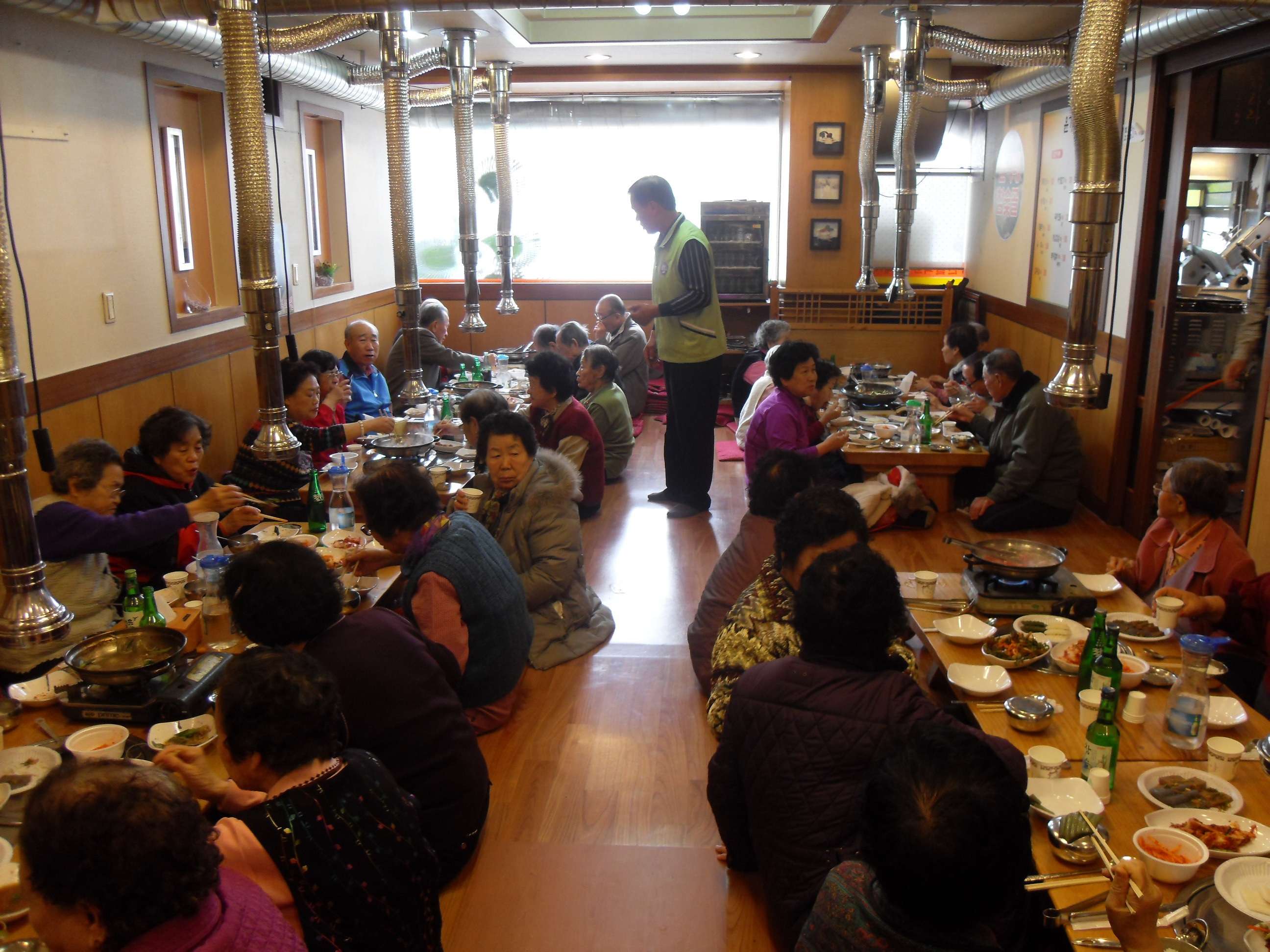 관양2동 경로잔치 이미지