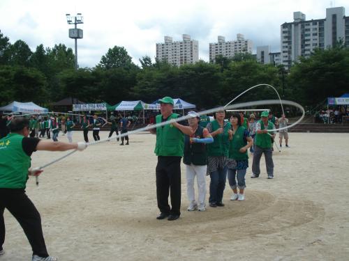 한마음체육대회-합동줄넘기 모습 이미지