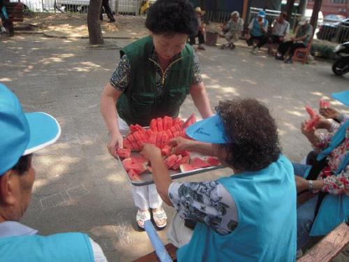 희망근로 참여자 격려(완료) 이미지