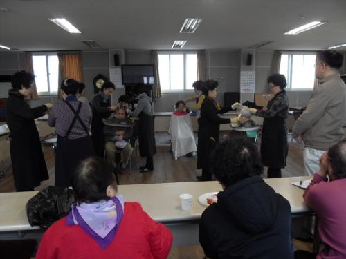 관양2동 별이음교회 이미용 봉사 이미지