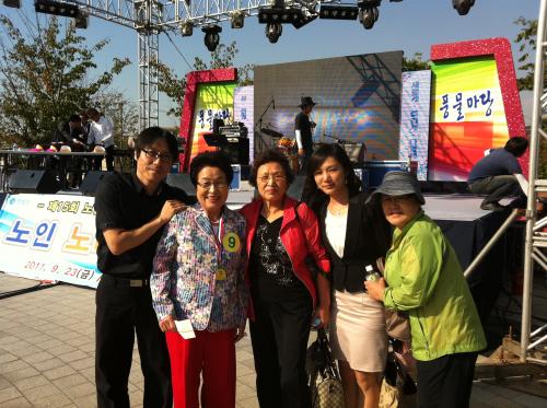 제15회 노인의 날 기념 노인노래자랑 금상 수상 이미지