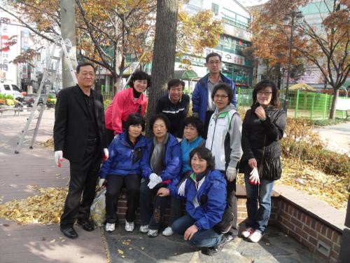 좋은마을 만들기 관양협의회 인덕원소공원청소 이미지