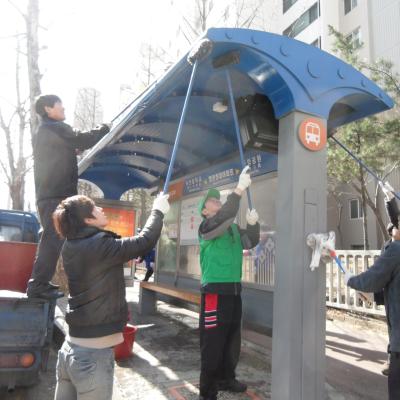 2012년 새봄맞이 새마을대청소 실시 이미지
