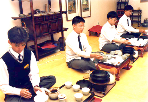 청소년 프로그램 교육 장면